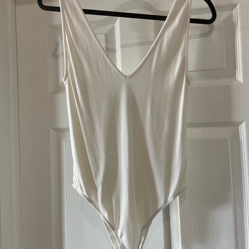 Express white basic body suit